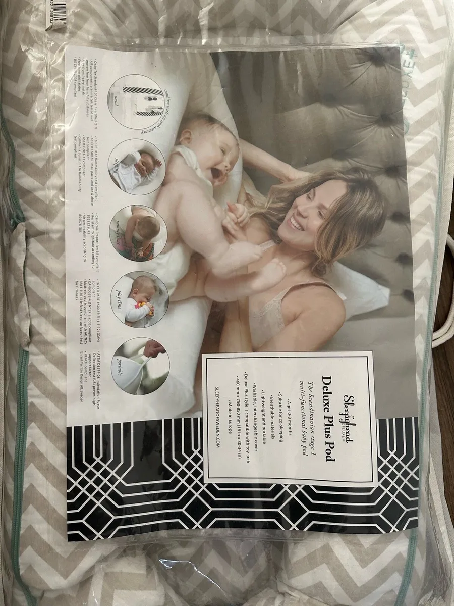 Sleepyhead Deluxe Plus Pod baby lounger. - Image 1