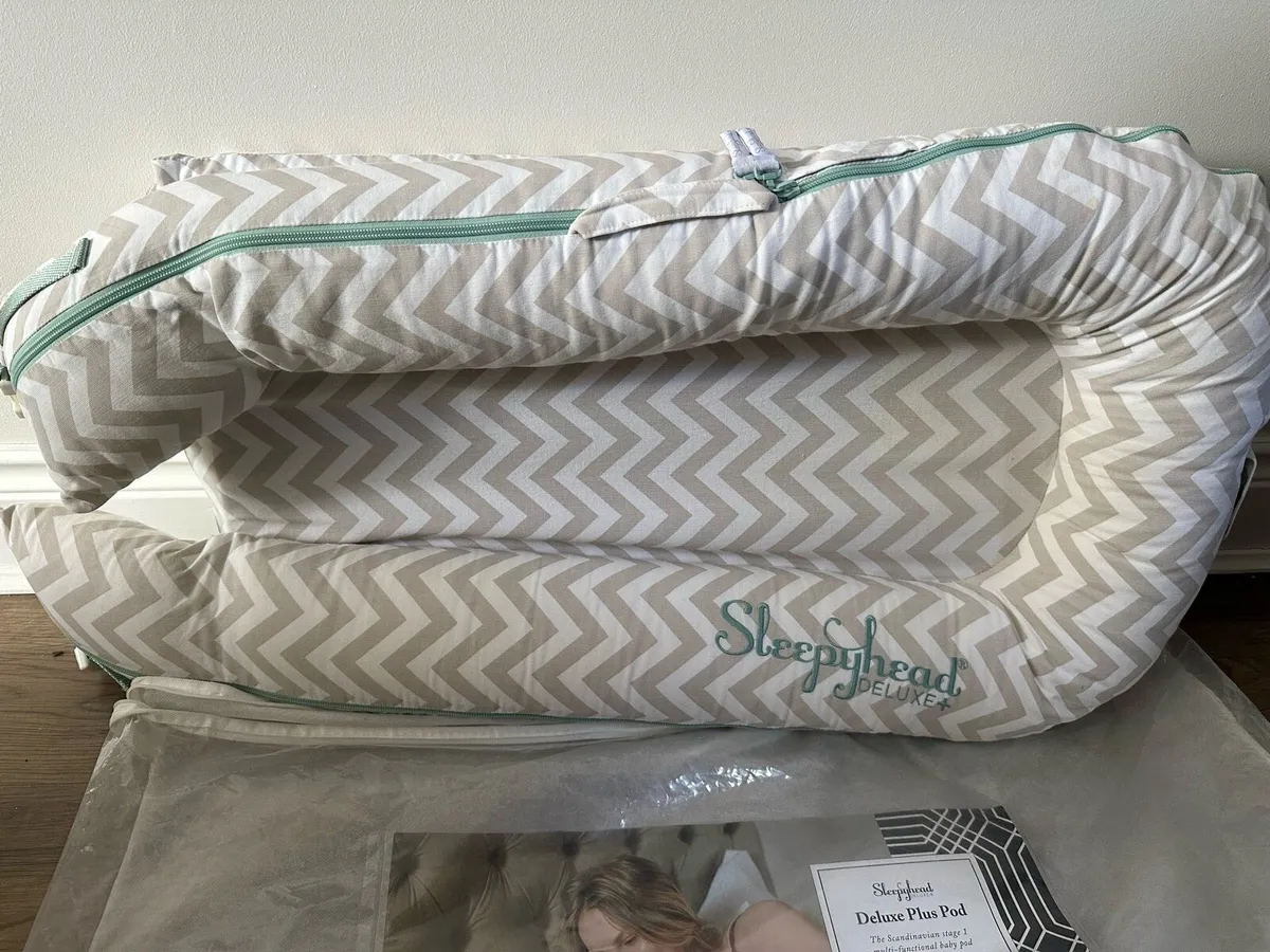 Sleepyhead Deluxe Plus Pod baby lounger. - Image 3