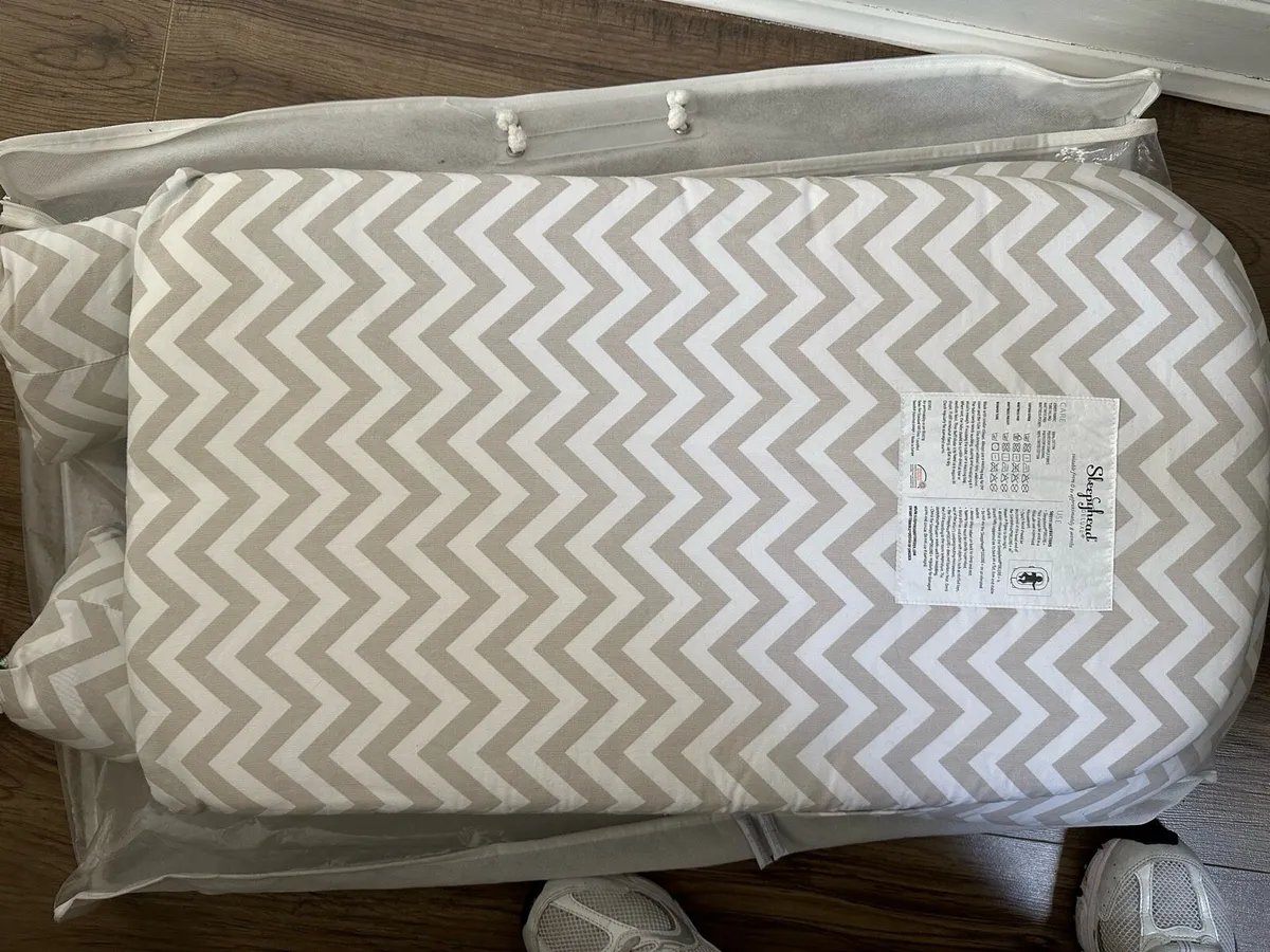 Sleepyhead Deluxe Plus Pod baby lounger. - Image 4