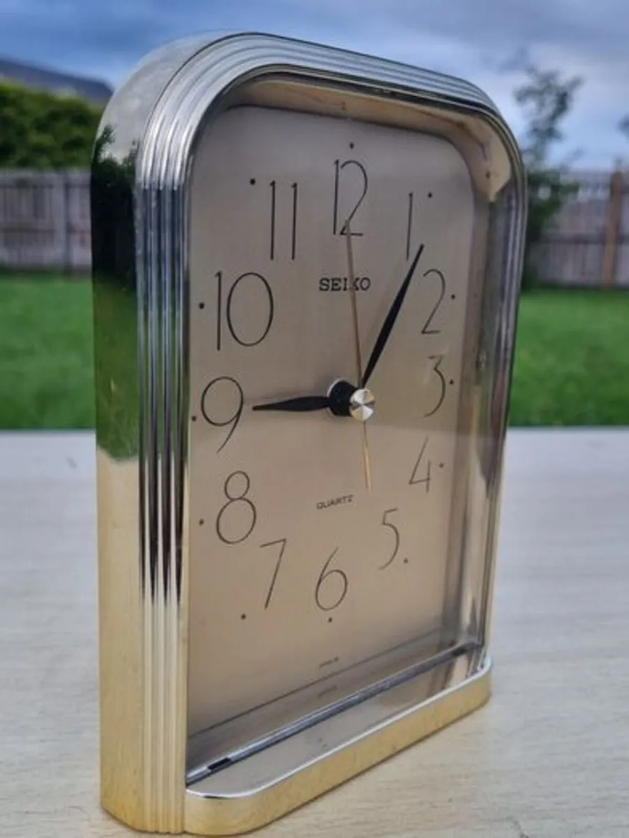 Vintage Seiko quartz desk clock - Image 2