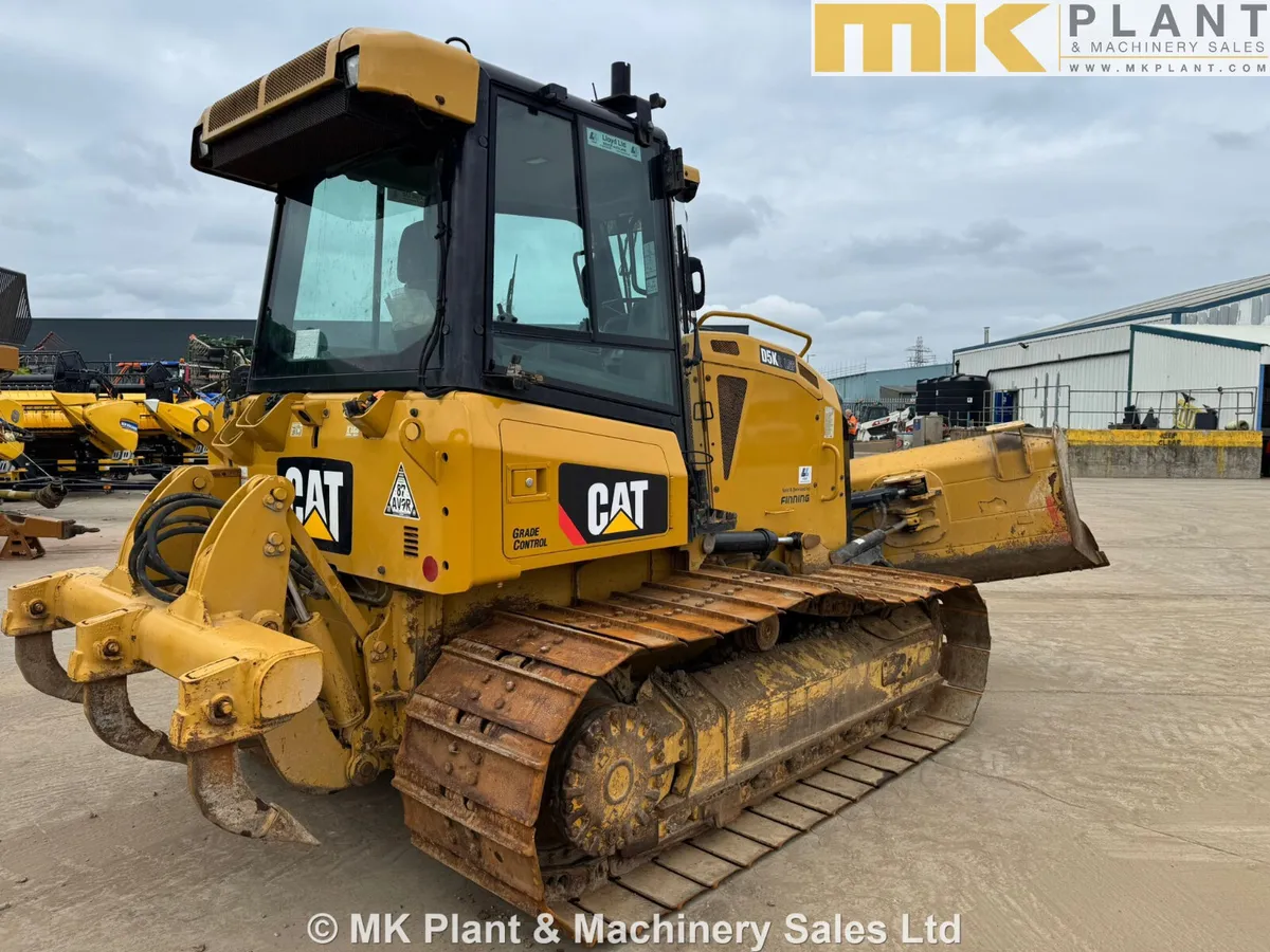 Caterpillar D5K2 LGP Bulldozer For Sale - Image 3