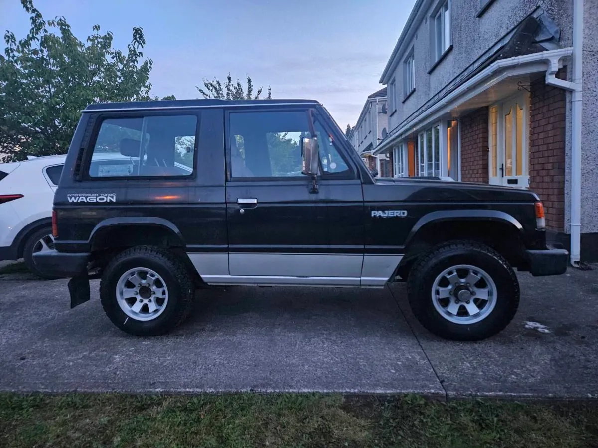 Mitsubishi pajero mark 1 - Image 2