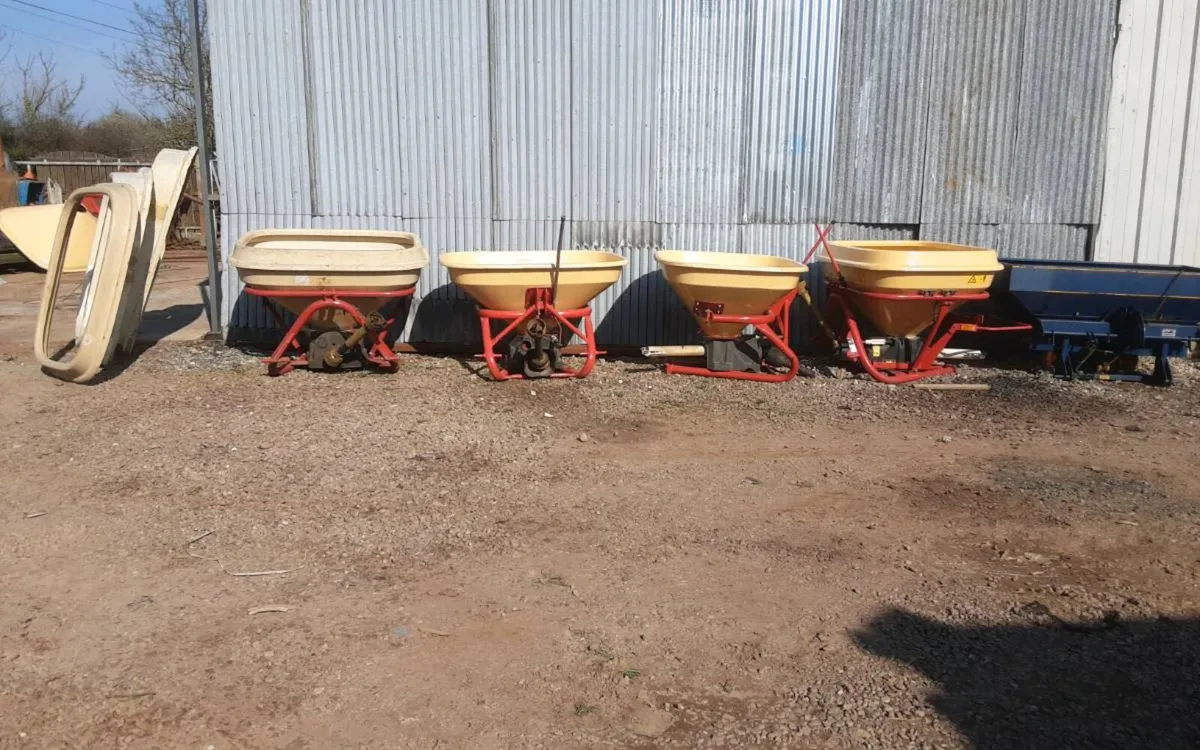 FERTILISER SPREADER REPAIR SERVICE - Image 1