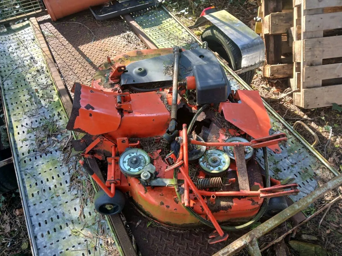 Lawnmower  parts - Image 2