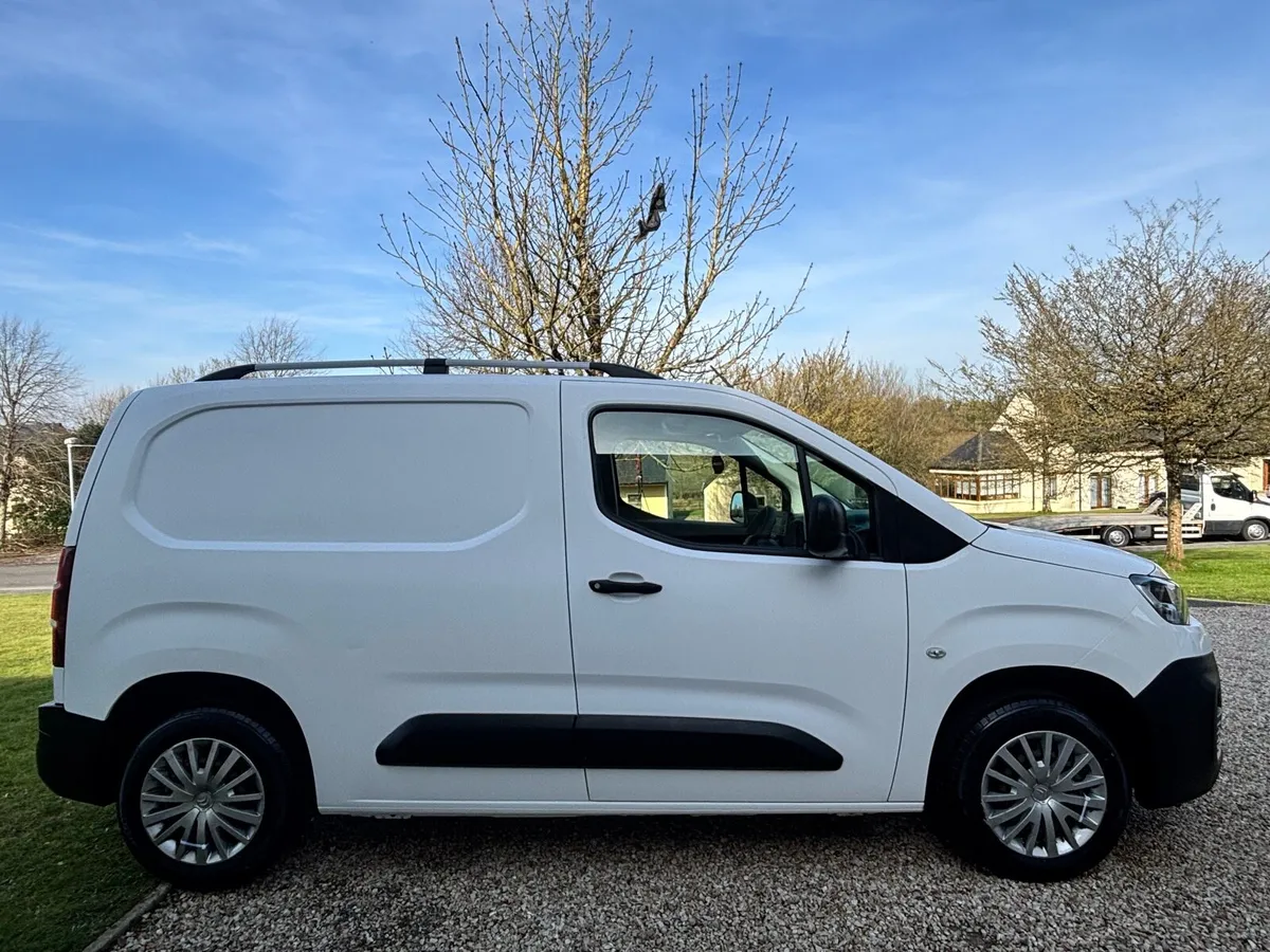 2021 Citroen Berlingo 1.5 hdi NO VAT - Image 2