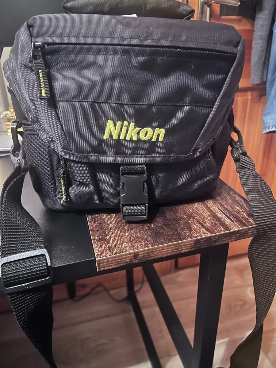 📸 Nikon D3500 DSLR Camera – Like New (Used Once!) - Image 3