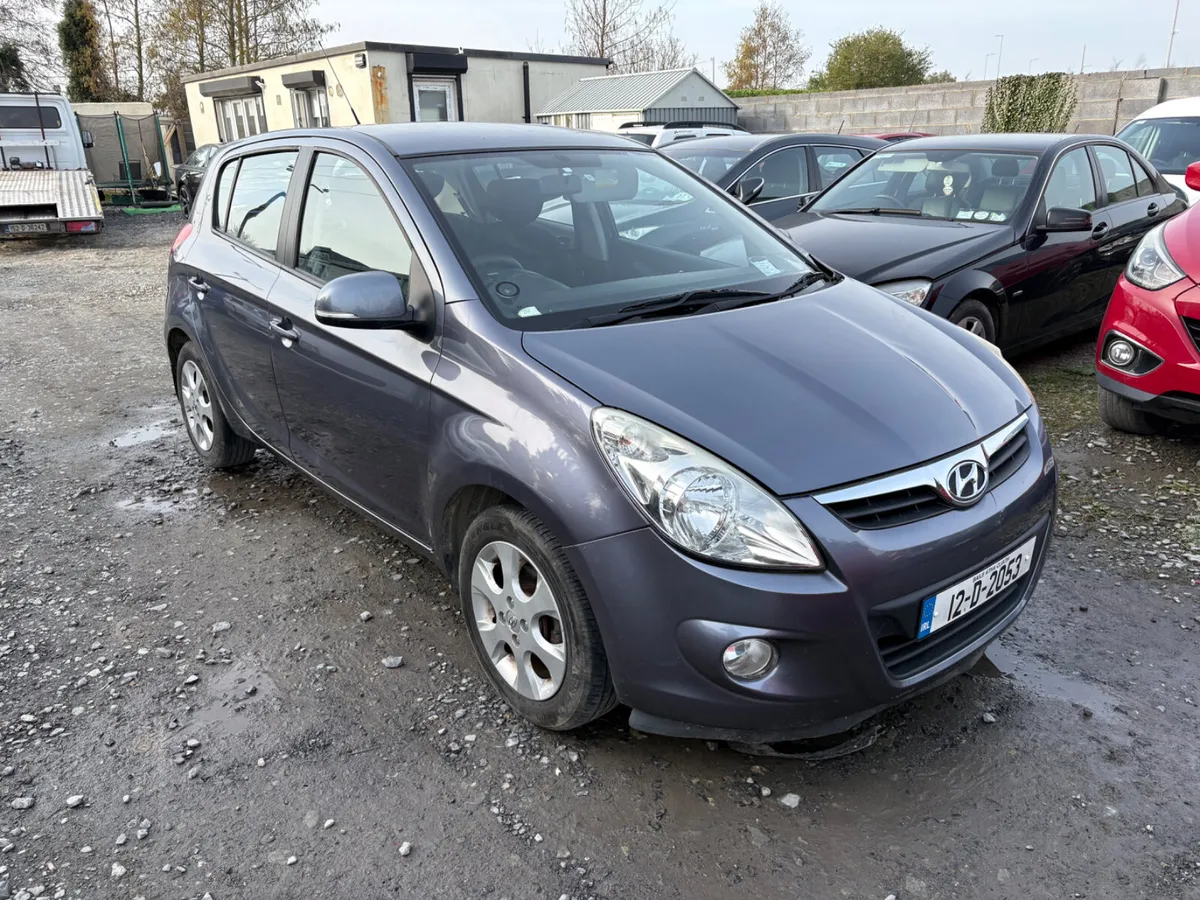 2012 Hyundai i20 1.2 Petrol drive away - Image 1