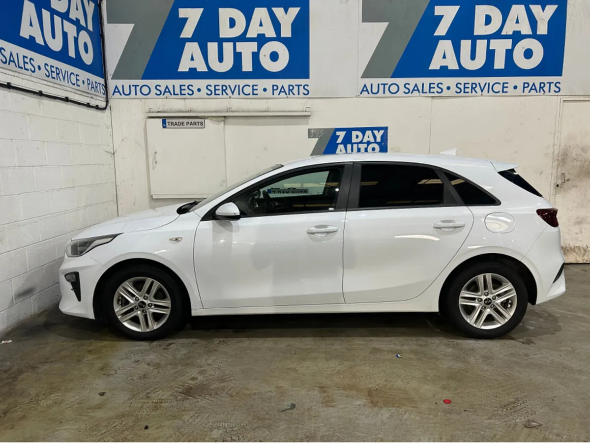 Kia Ceed 1.6 K2 COMMERCIAL 5DR - Image 4