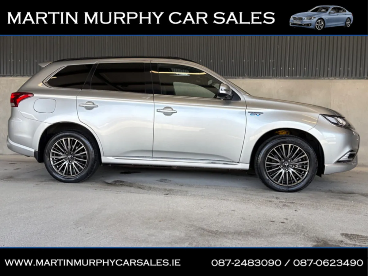 Mitsubishi Outlander OUTL PHEV BUSINESS SPECIAL ED - Image 2