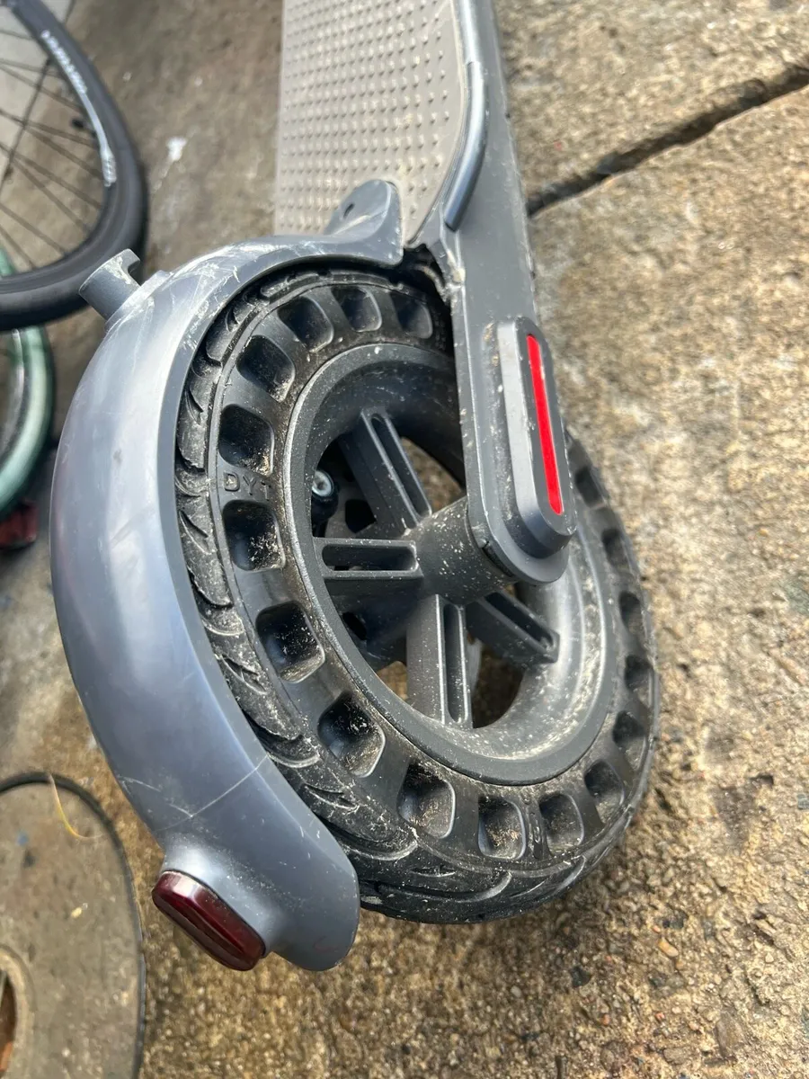 E scooter 30km/h - Image 3