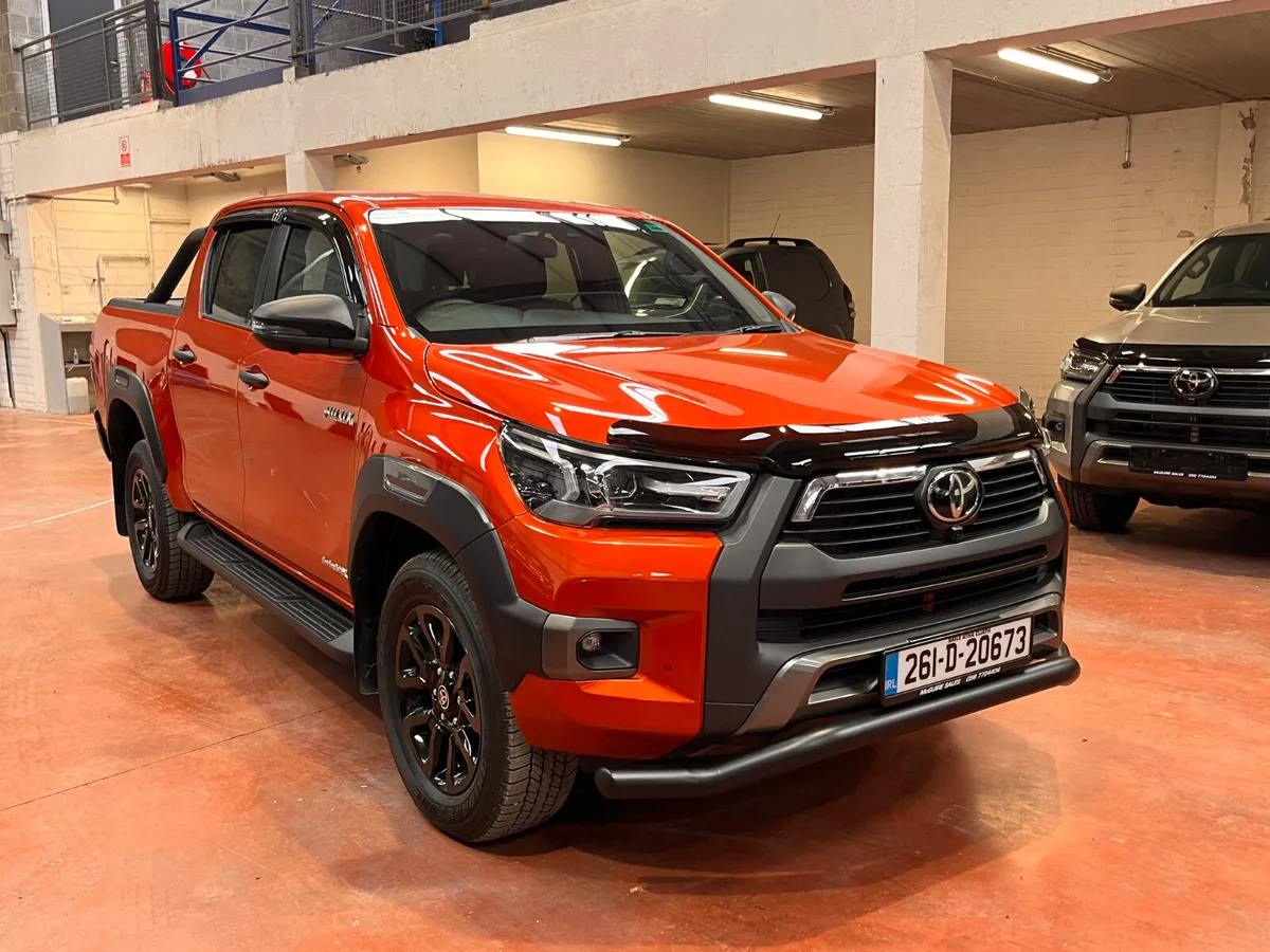 Toyota Hilux BRAND NEW InvincibleX 2.8 - Image 2