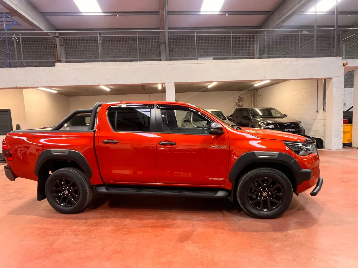Toyota Hilux BRAND NEW InvincibleX 2.8 - Image 3