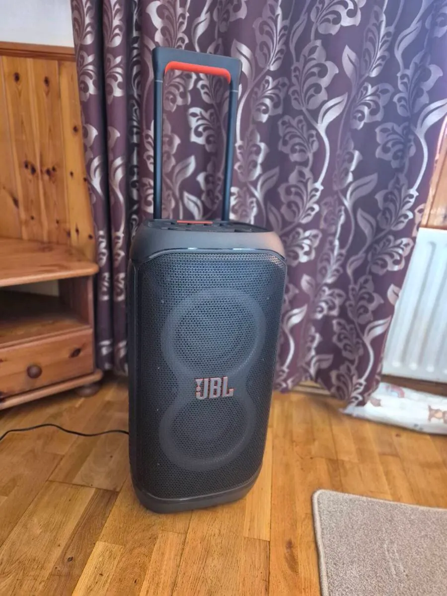 JBL partybox 320 - Image 2
