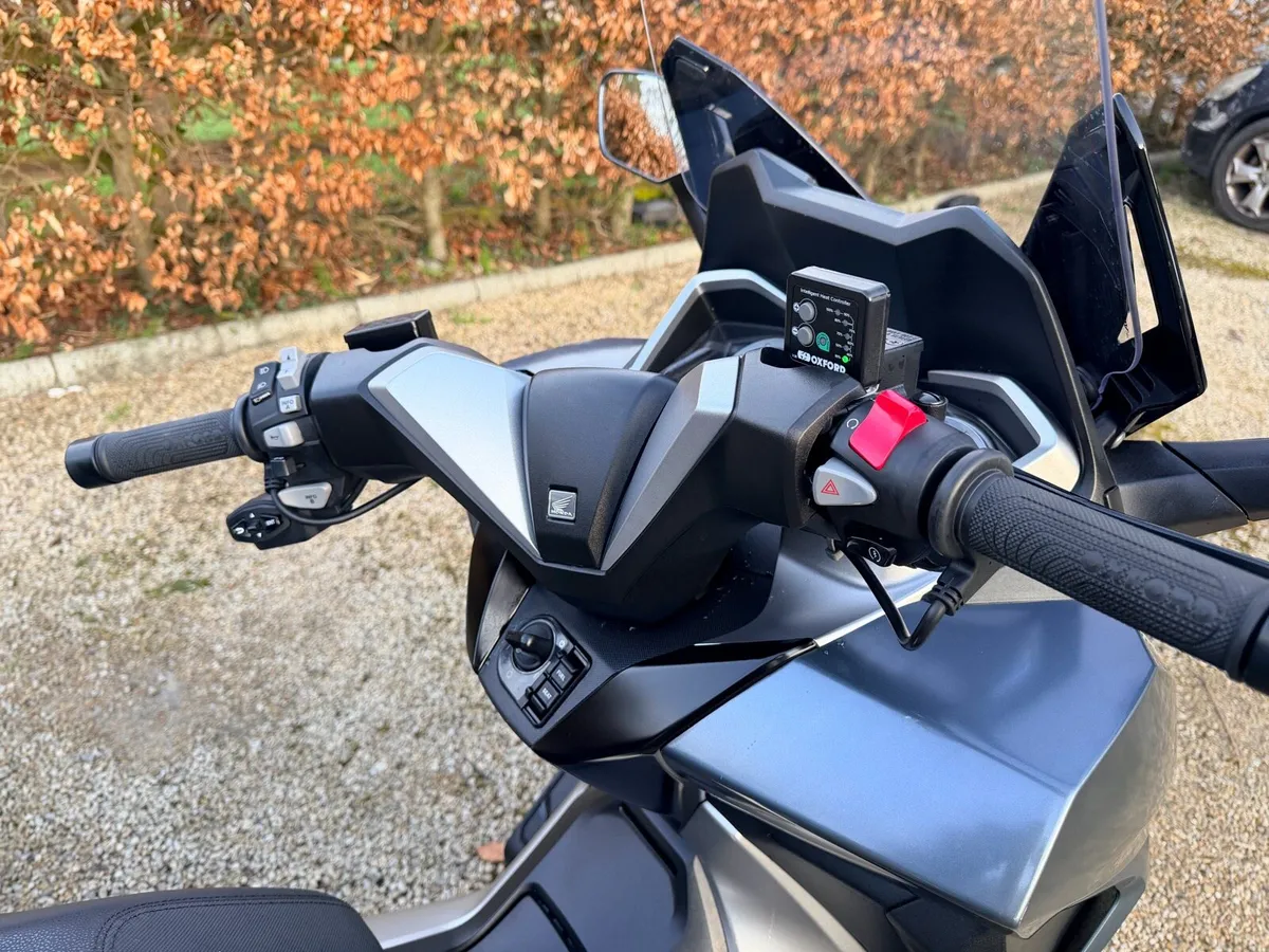 Honda Forza 350 - Image 4