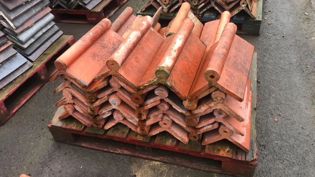 Bangor slates chimney pots floor ridge roof tiles - Image 3