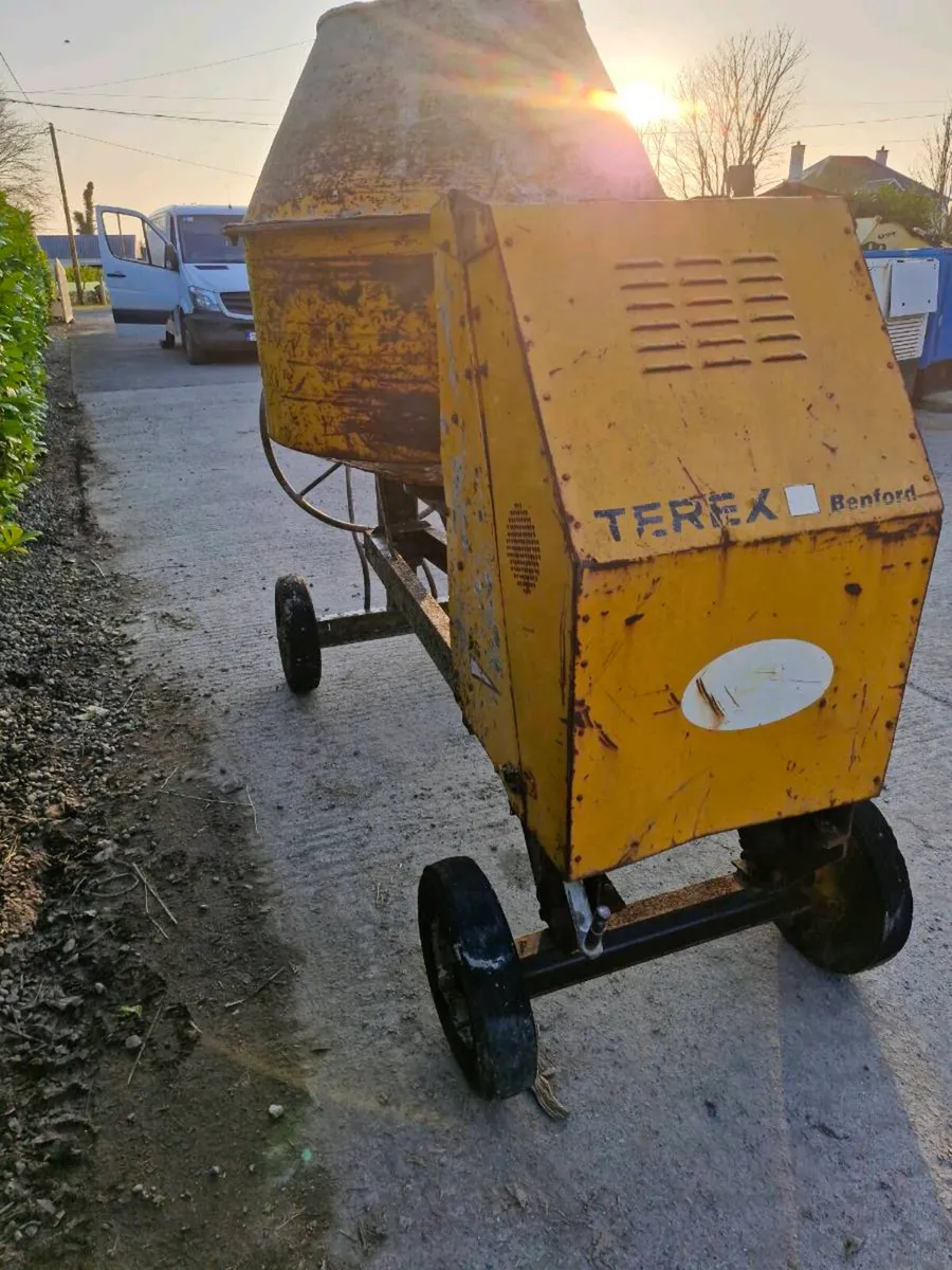 Mixer 10/ 7 Bedford - Image 3