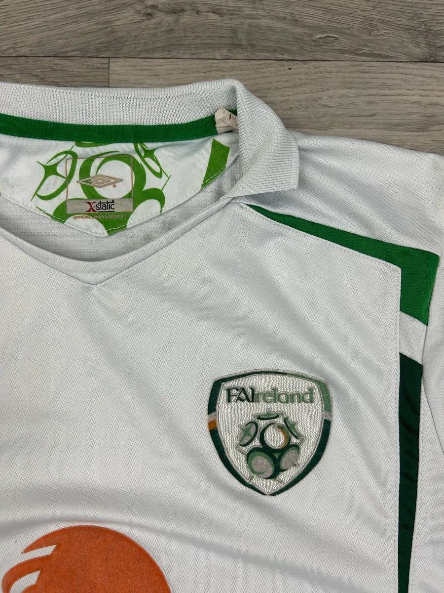 Vintage 2004 Umbro Ireland Home Jersey Shirt Large - Image 4