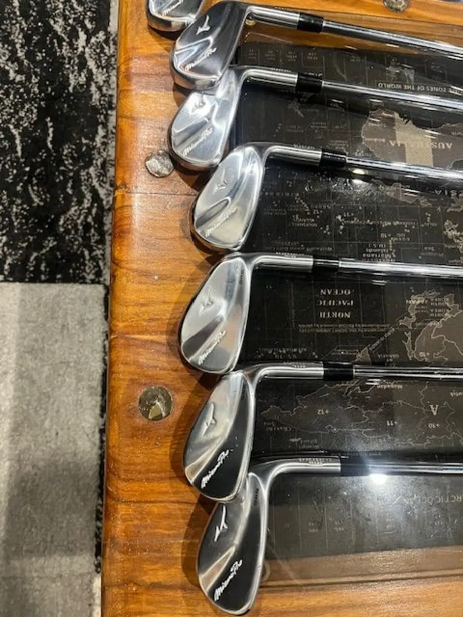 Mizuno Pro 245 Irons Stiff - Image 1