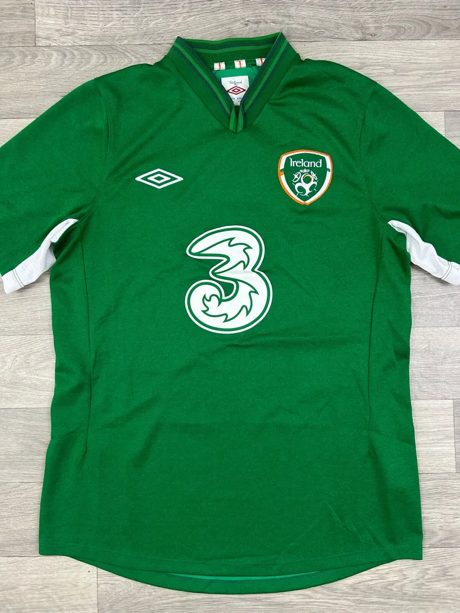 Umbro Ireland Home Jersey Shirt Mens Medium - Image 2