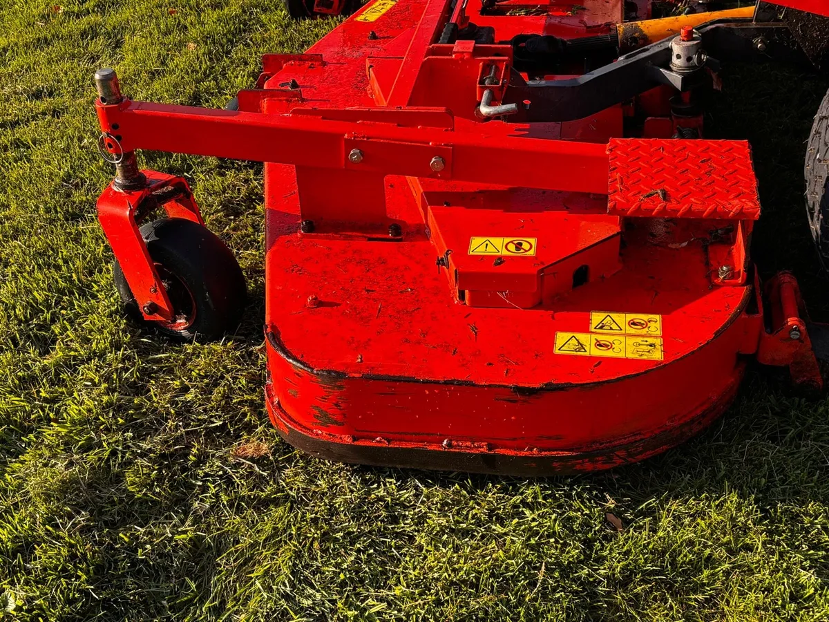 Kubota F3890 Mower - Image 4