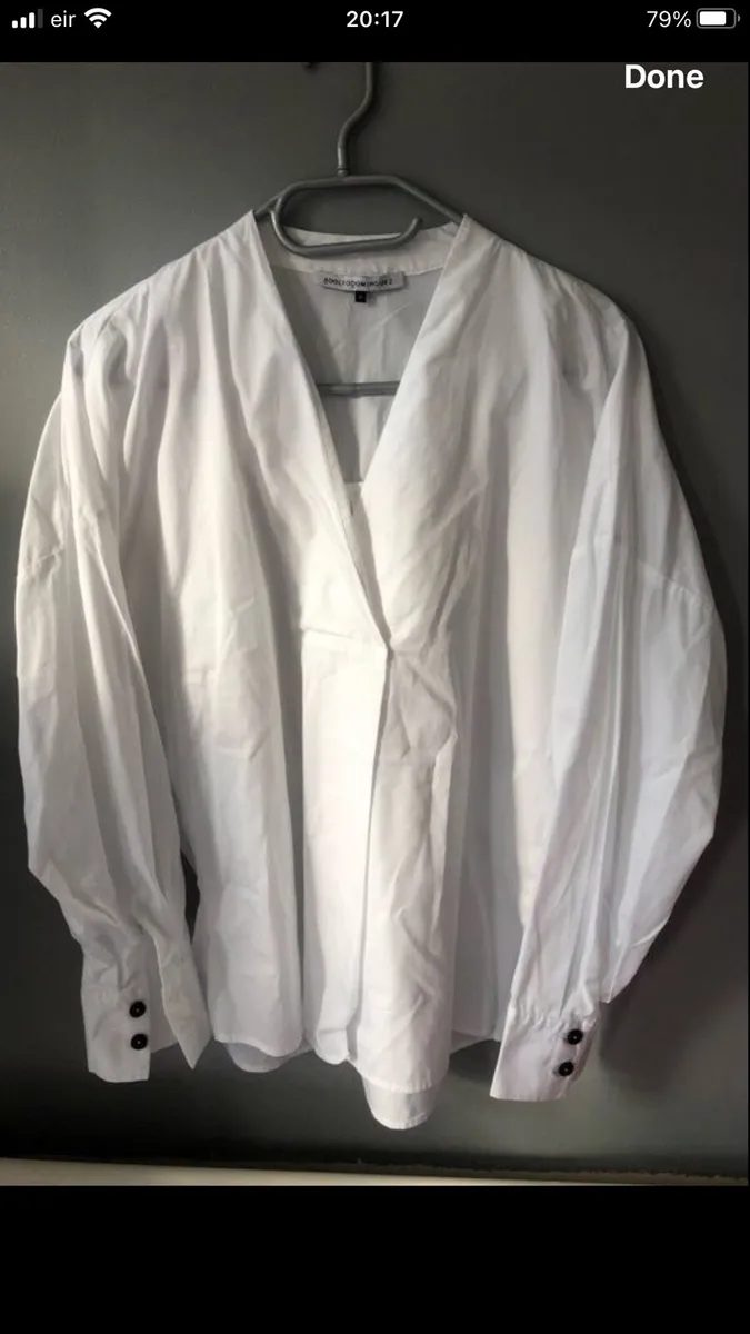 Ladies stunning shirt size M €5 - Image 1