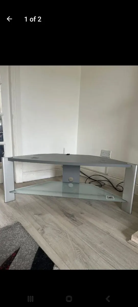 Tv stand - Image 1