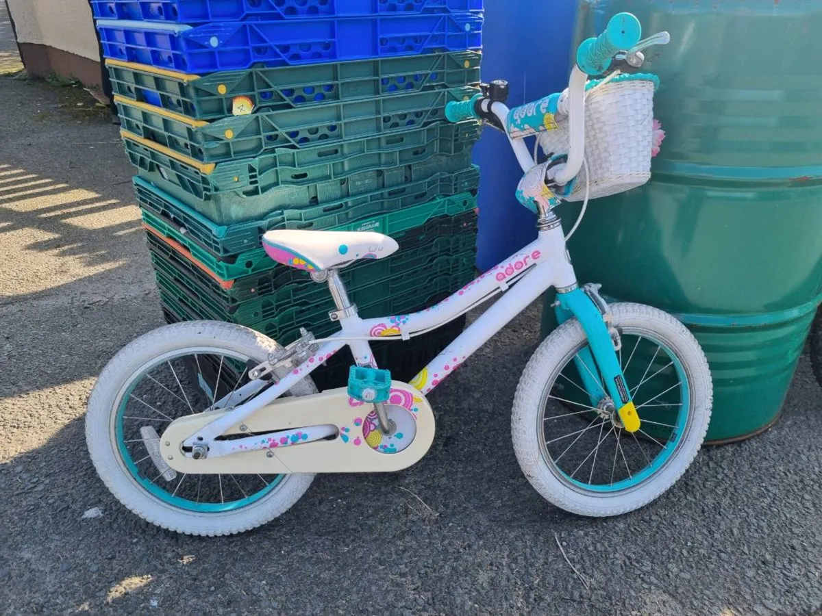 Kids bike - Image 1