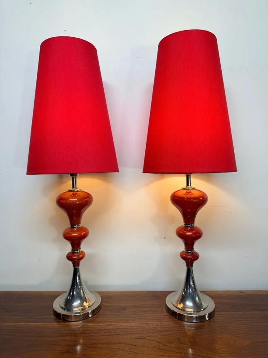 Pair of Vintage 1980s Chrome & Red Venus Lamps - Image 1