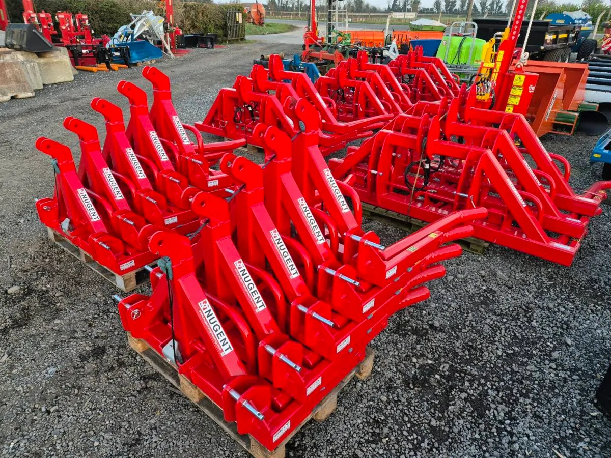 Nugent bale handling - Image 2