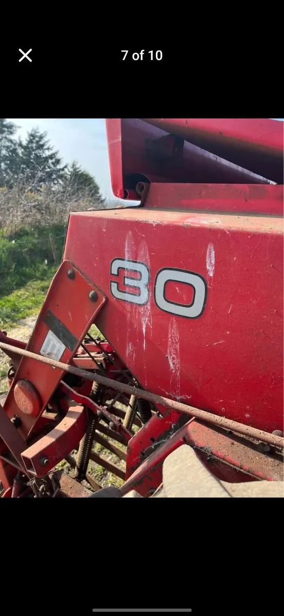 Massey ferguson 30 sower - Image 4
