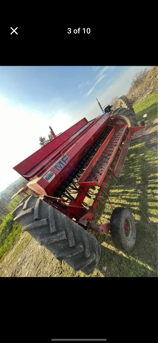 Massey ferguson 30 sower - Image 1