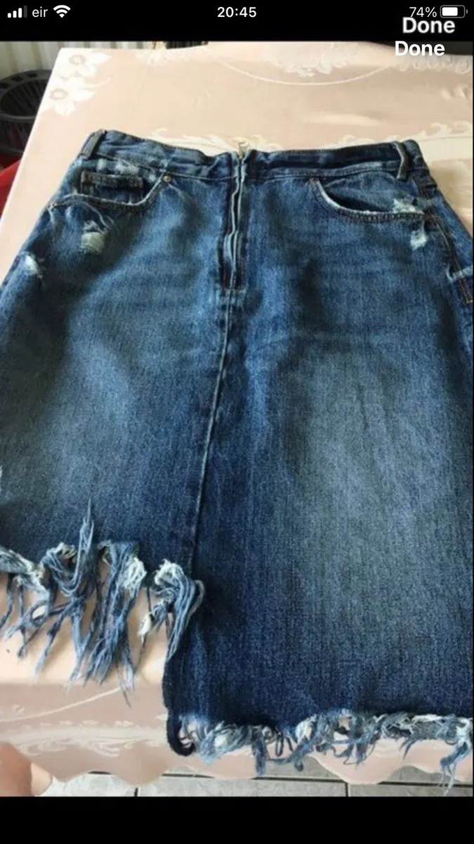 Ladies denim skirt size M €5 - Image 1