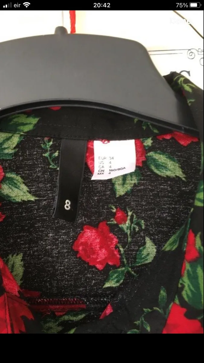 Ladies stunning shirt size 8 €5 - Image 4