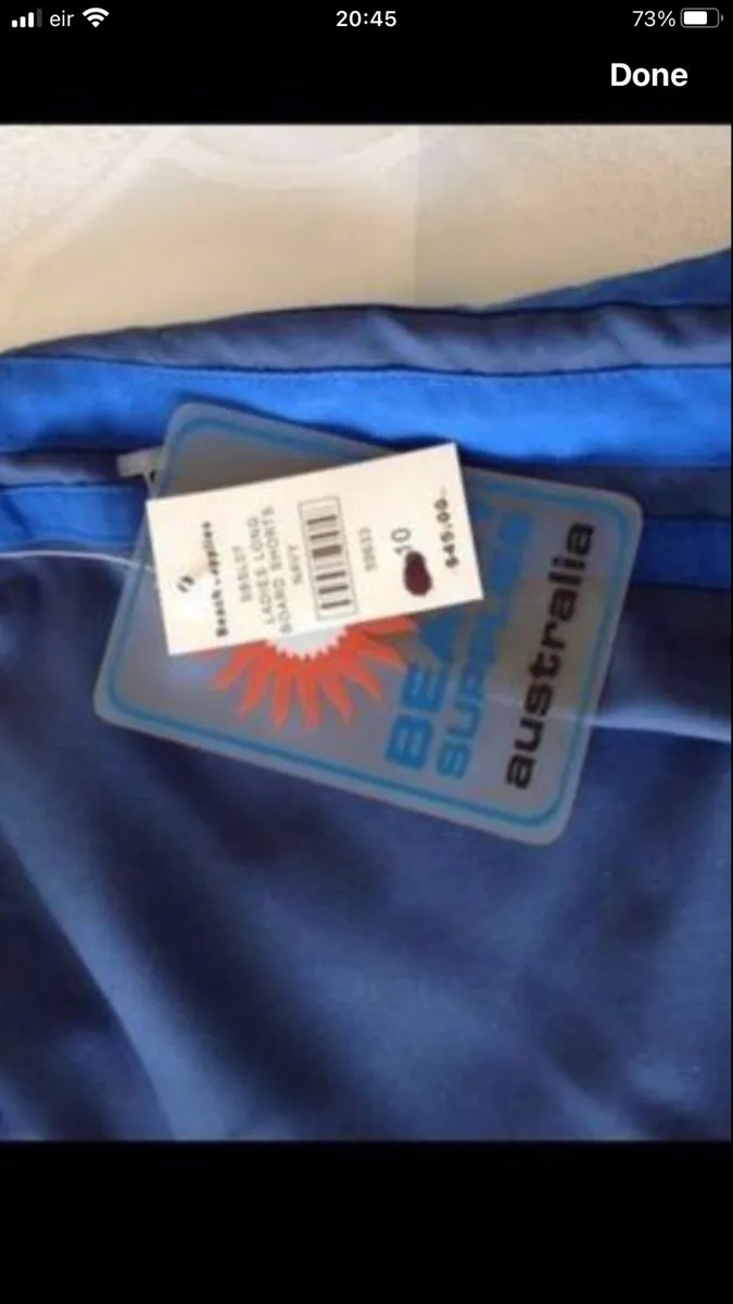 Ladies BNWT shorts size 10 €10 - Image 3