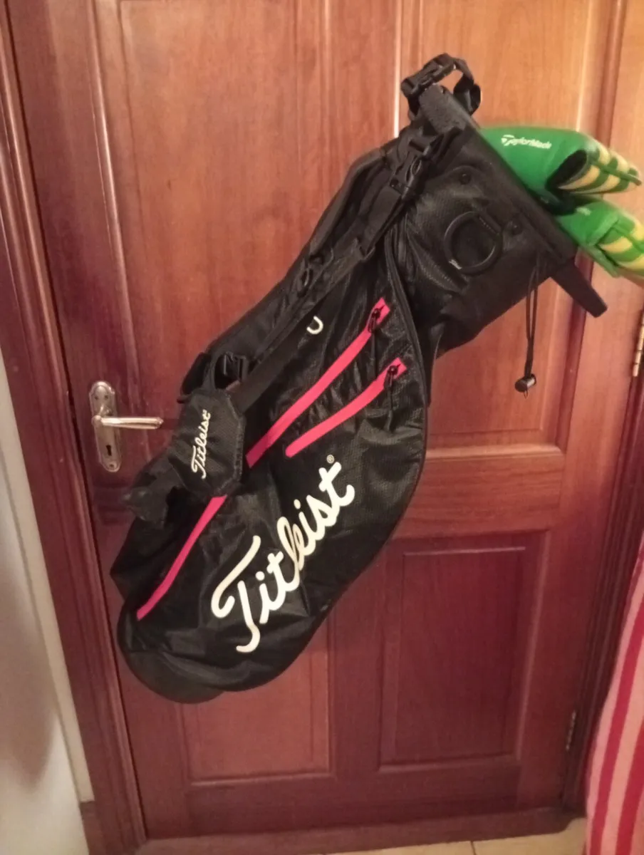 Titleist Pencil Bag / Double Strap Used 1 Round - Image 1