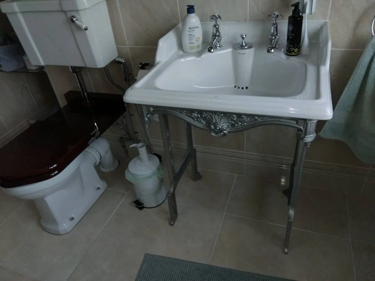 Hi end bathroom ware - Image 2