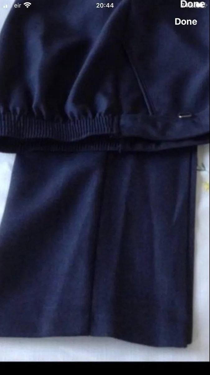 Ladies M&S trousers size 12 €5 - Image 4