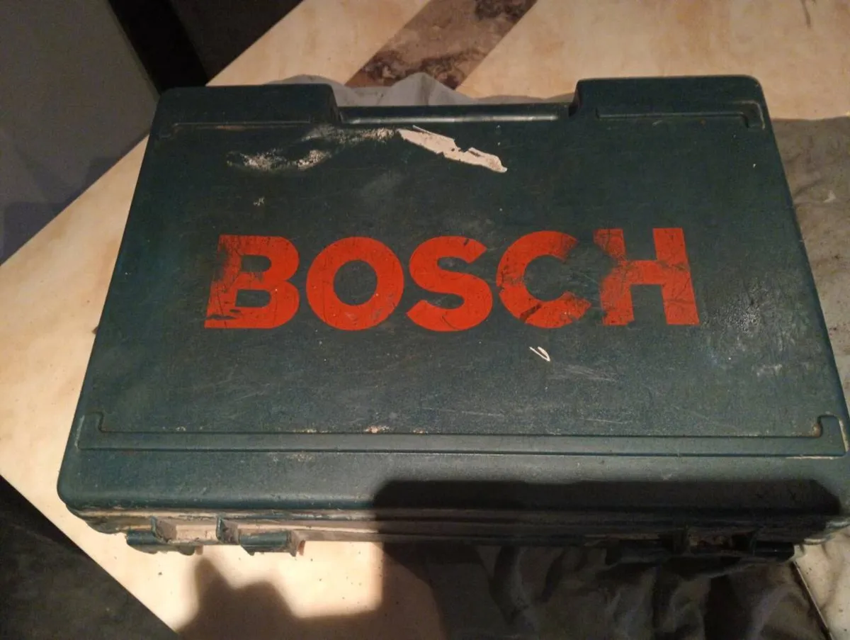 Bosch GTS2000 Jigsaw 110v - Image 3