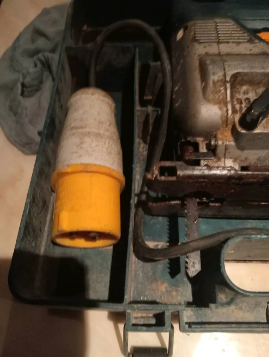 Bosch GTS2000 Jigsaw 110v - Image 4