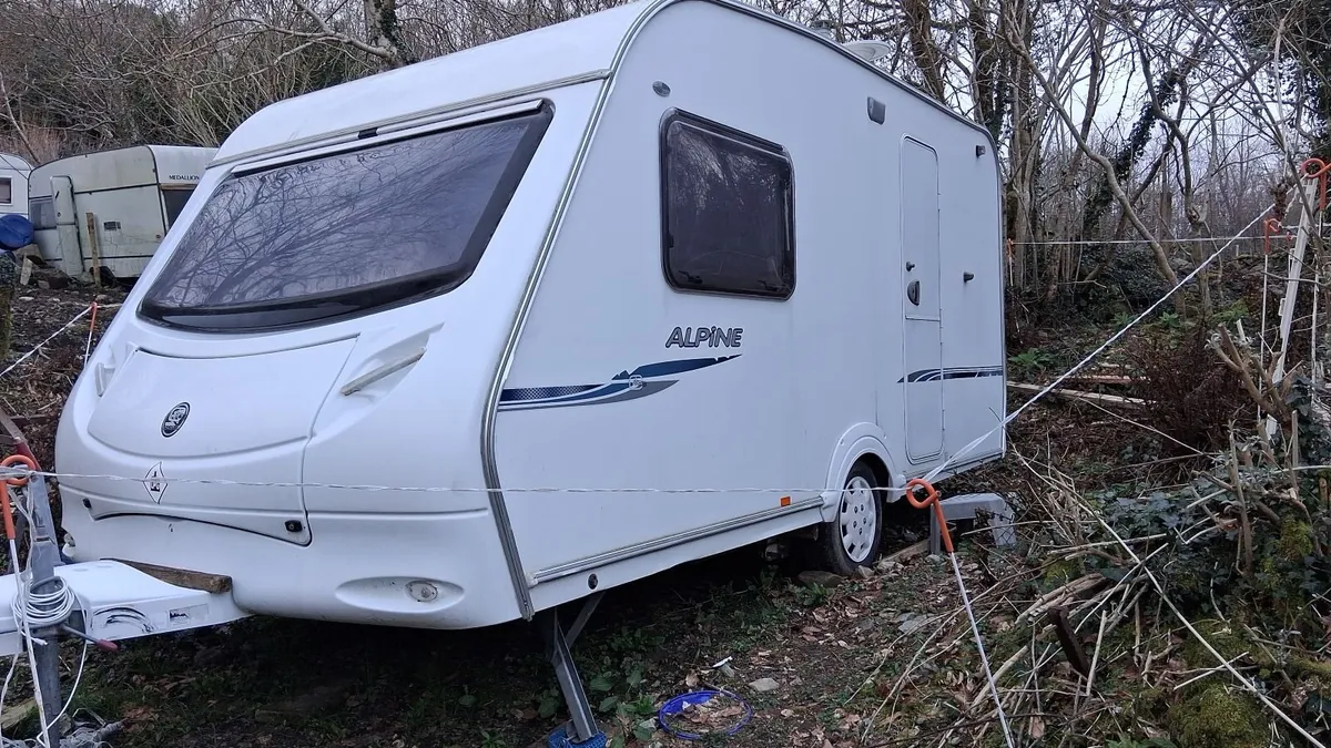 Sprite swift alpine 2 Perfect as new caravan - Image 3