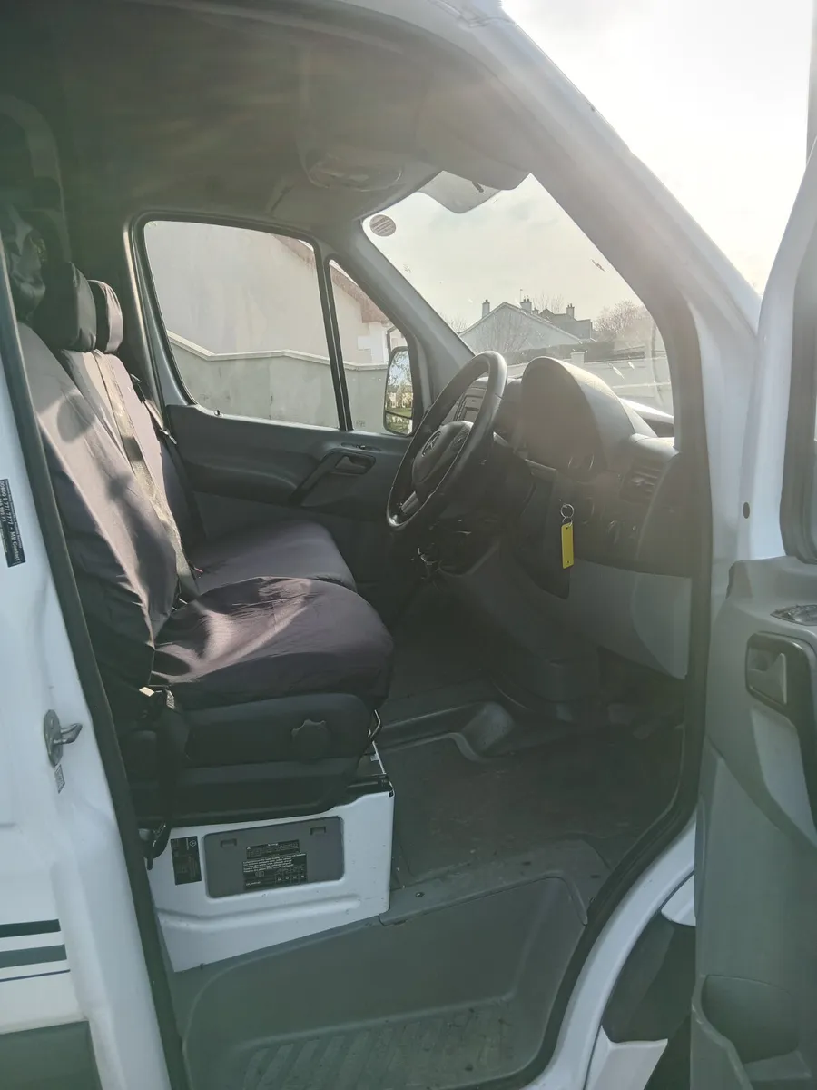 SPRINTER 3 BERTH CAMPER TAX & TEST - Image 3