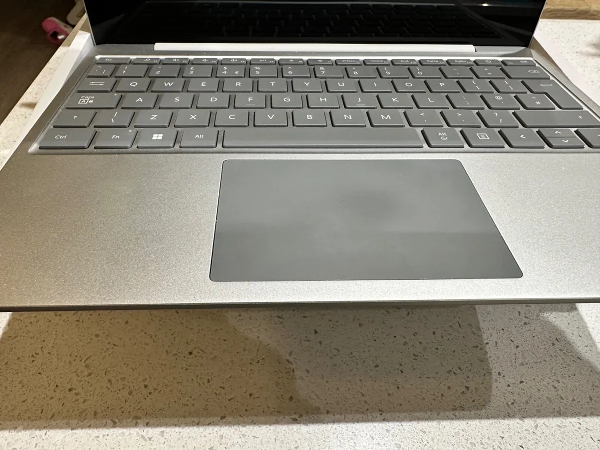 Microsoft Surface Laptop Go 2 - Touchscreen - Mint - Image 3