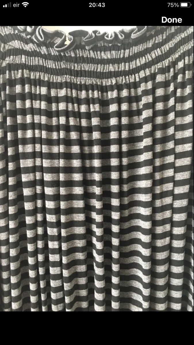 Ladies stunning dress size S €10 - Image 3