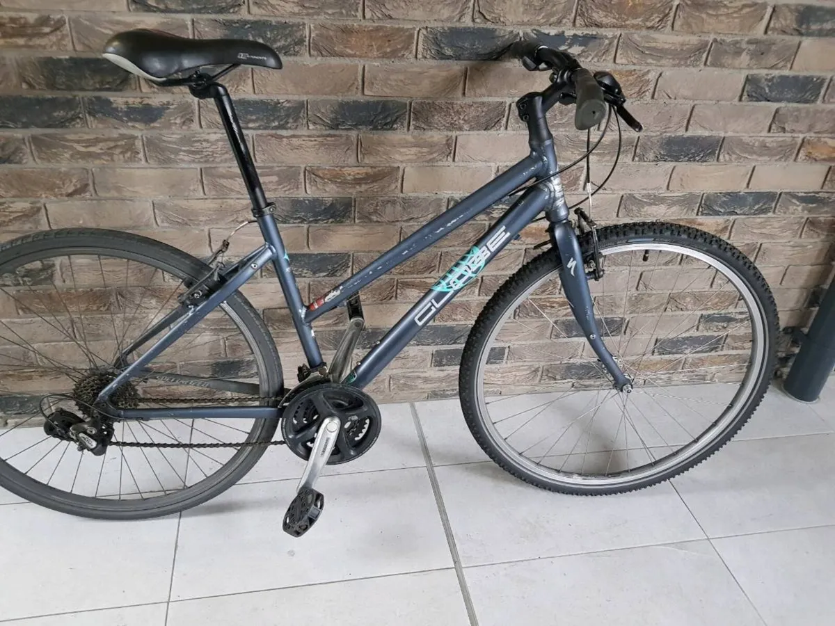 Specialized ladies bike - Image 2