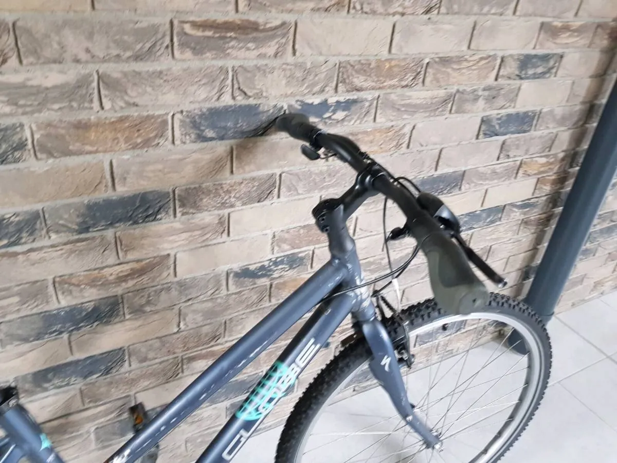 Specialized ladies bike - Image 4