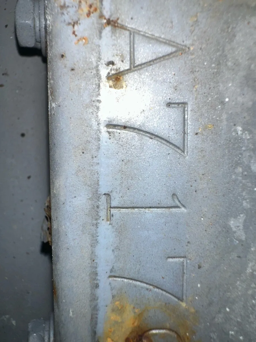 Toyota Surpra - Image 4