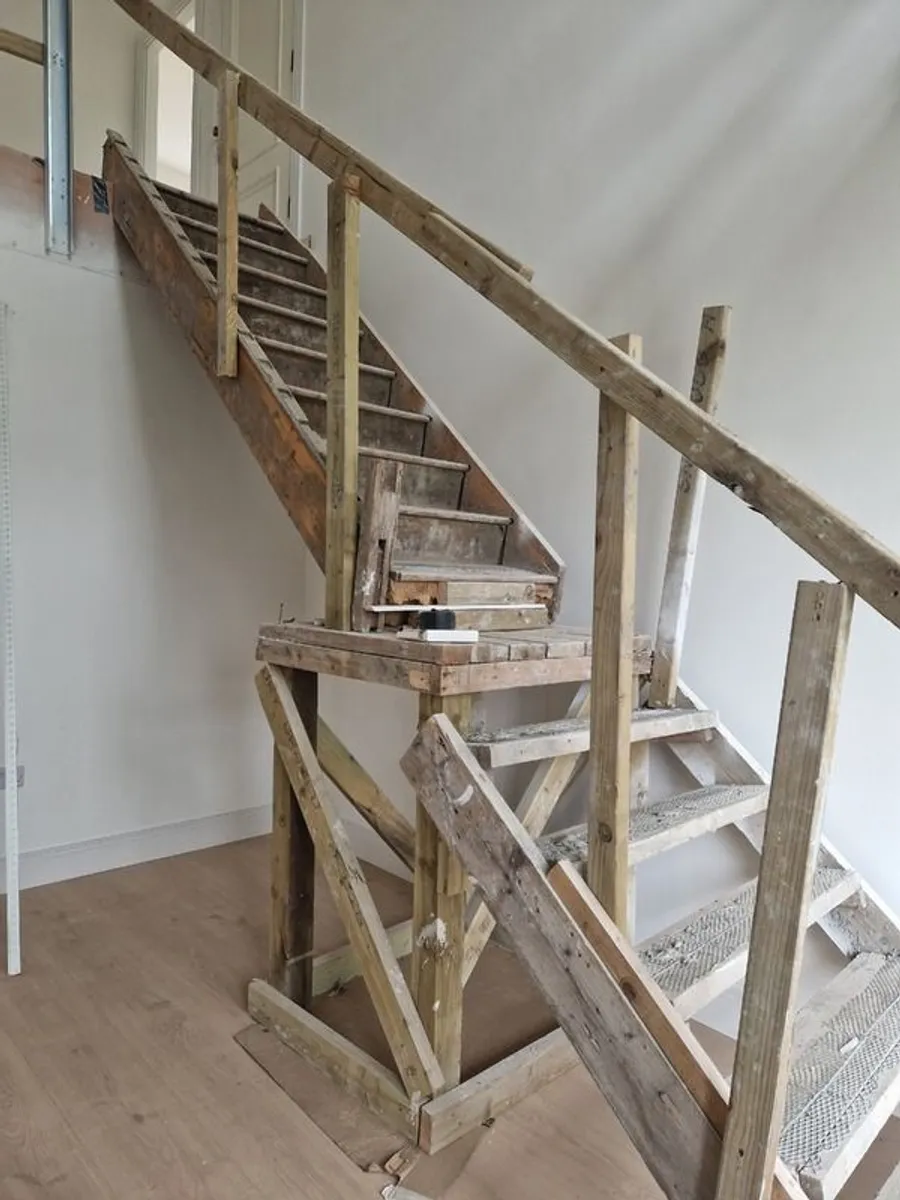 Temporary stairs - Image 2