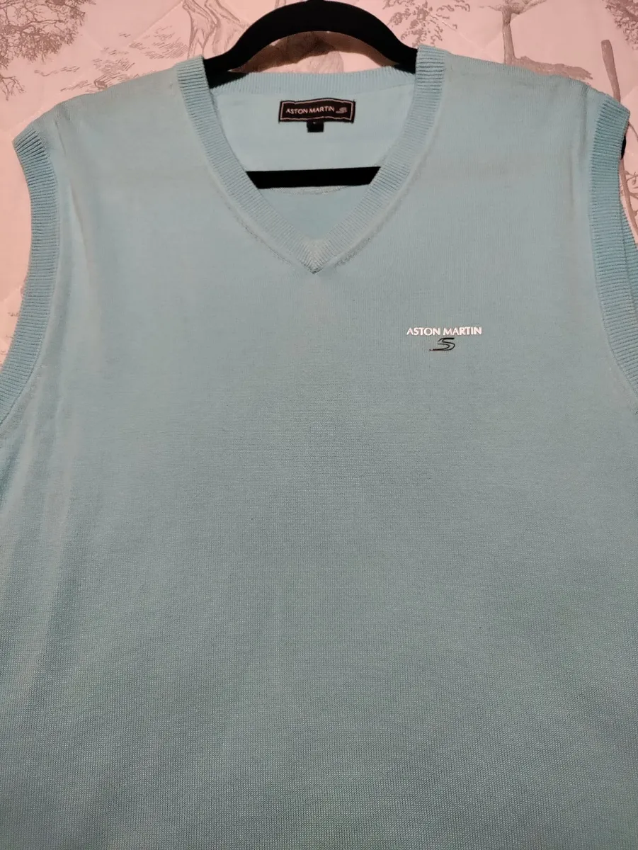Aston Martin vest sweater L - Image 3