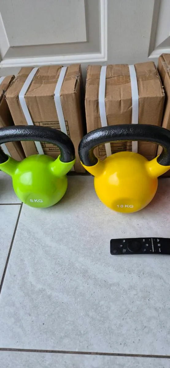 6xbrand new cast iron kettlebells - Image 4