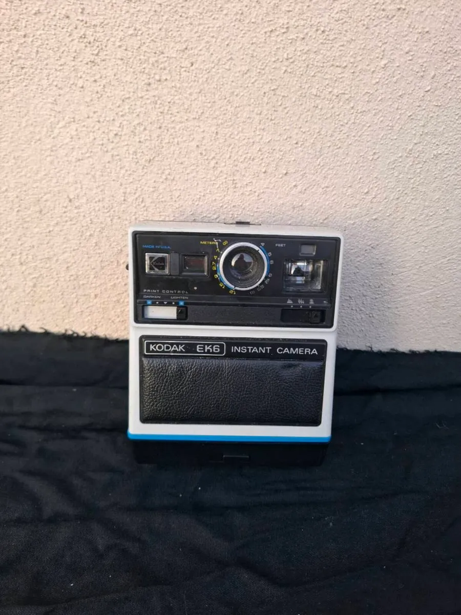 Vintage ek6 camera - Image 1